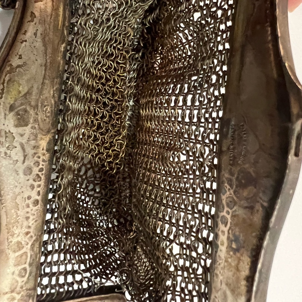 Antique Victorian Ornate Frame Metal Mesh Purse Bag - Picture 5 of 11